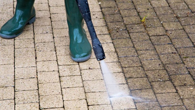Power Washing Services to Transform Your Home’s Exterior Appeal