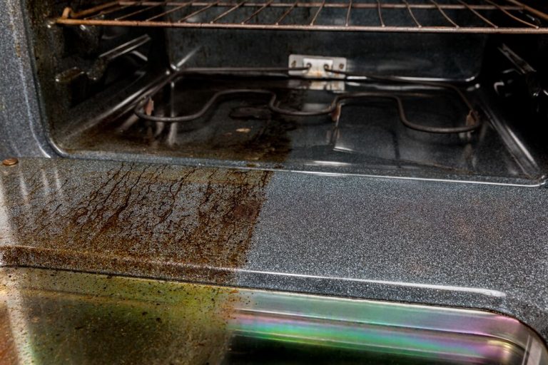 Why Choose Our Expert Oven Cleaning Dubai Team