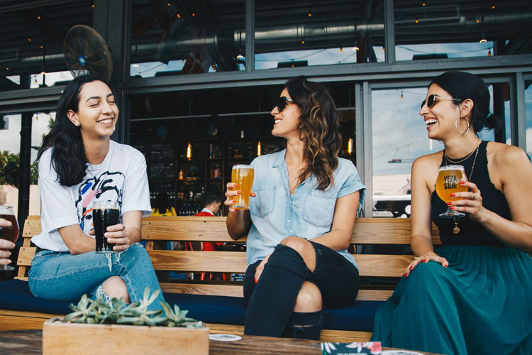 Cocktails for a Girls Night In: Sparkle, Sip, and Chill